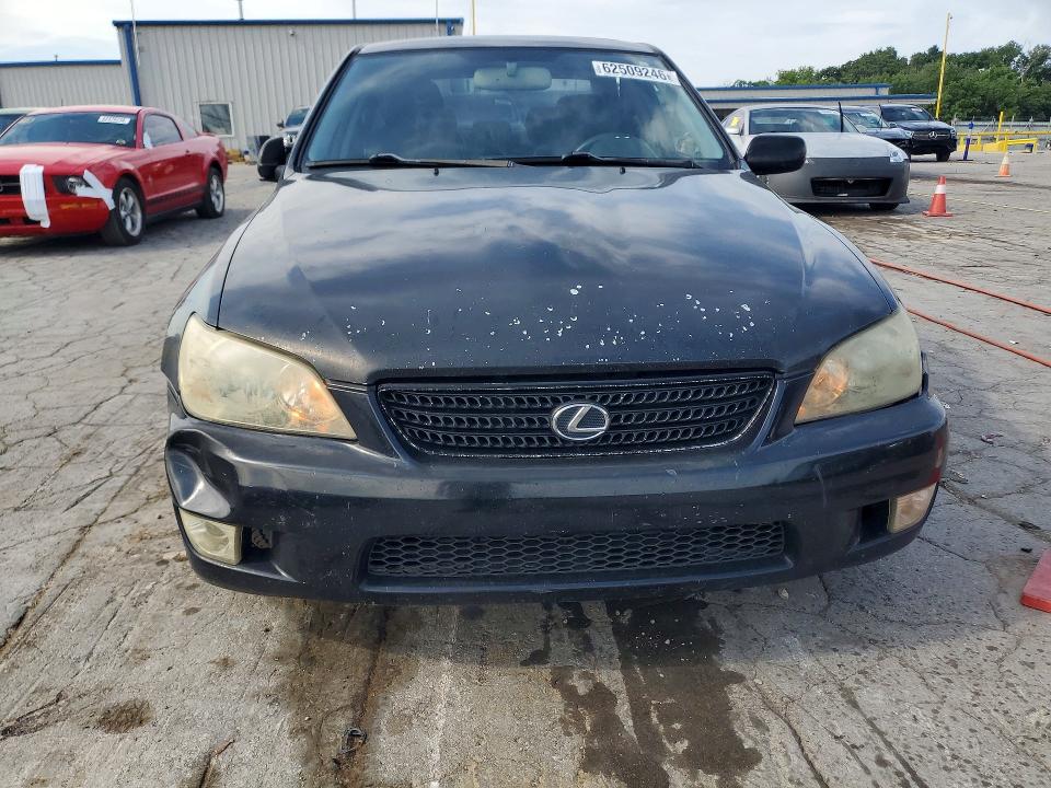 62509246 :رقم المزاد ، JTHBD192320047533 vin ، 2002 Lexus Is 300 مزاد بيع