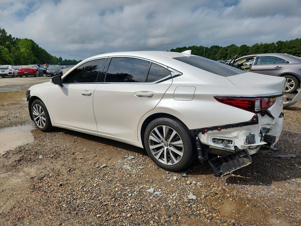 60658836 :رقم المزاد ، 58ABZ1B14KU041760 vin ، 2019 Lexus Es مزاد بيع