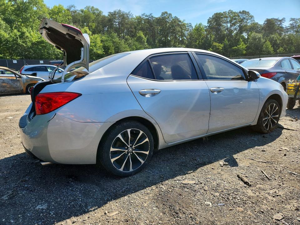 60771496 :رقم المزاد ، 2T1BURHE6HC821476 vin ، 2017 Toyota Corolla مزاد بيع