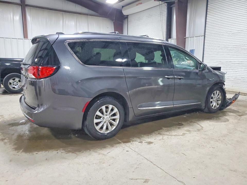 2018 Chrysler Pacifica მანქანა იყიდება აუქციონზე, vin: 2C4RC1BG7JR193835, აუქციონის ნომერი: 62086796