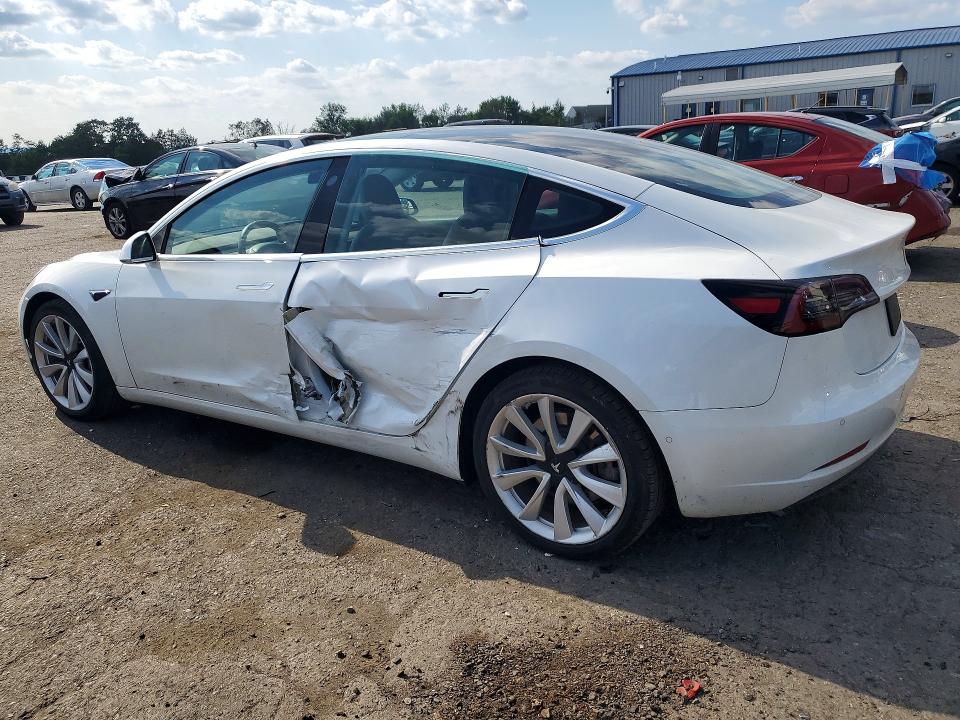 60465256 :رقم المزاد ، 5YJ3E1EA9LF740710 vin ، 2020 Tesla Model 3 مزاد بيع