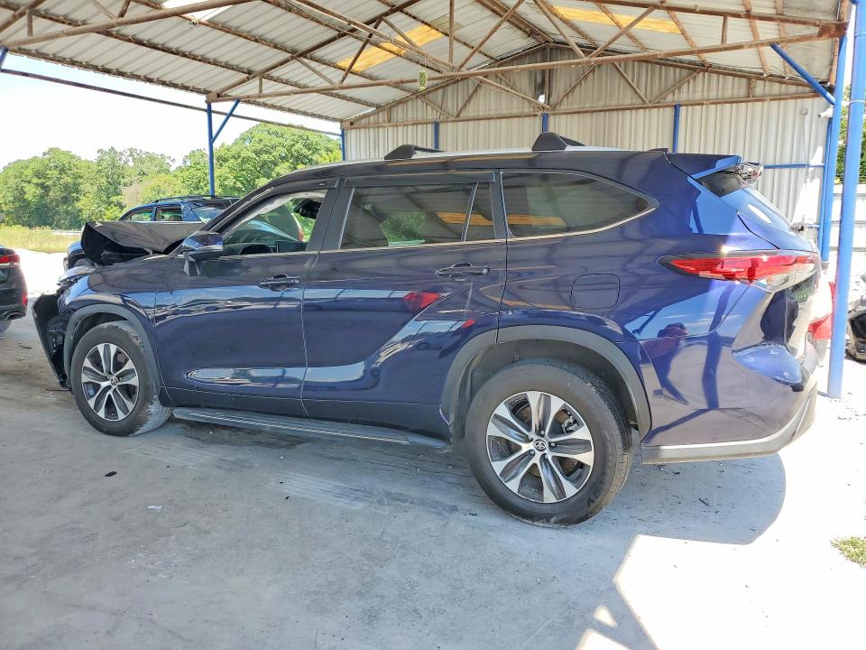 59792296 :رقم المزاد ، 5TDKDRAH8PS012863 vin ، 2023 Toyota Highlander مزاد بيع