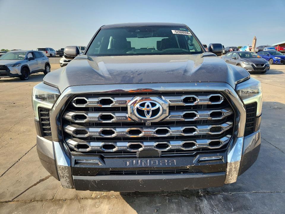 Продажа на аукционе авто 2024 Toyota Tundra, vin: 5TFNC5DB3RX047131, номер лота: 62888096