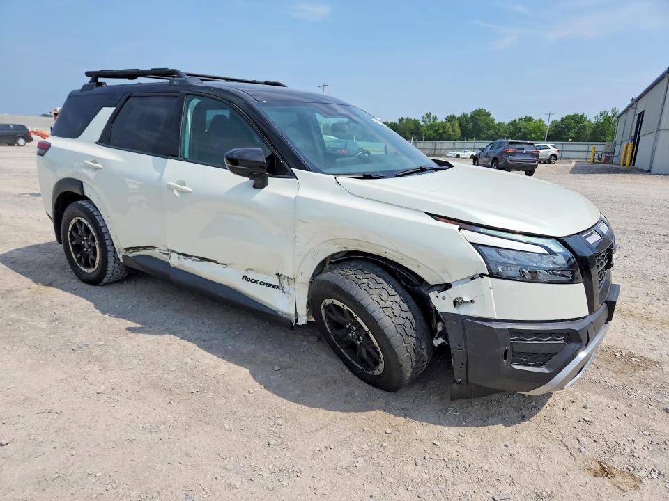 61326606 :رقم المزاد ، 5N1DR3BD1PC207610 vin ، 2023 Nissan Pathfinder مزاد بيع