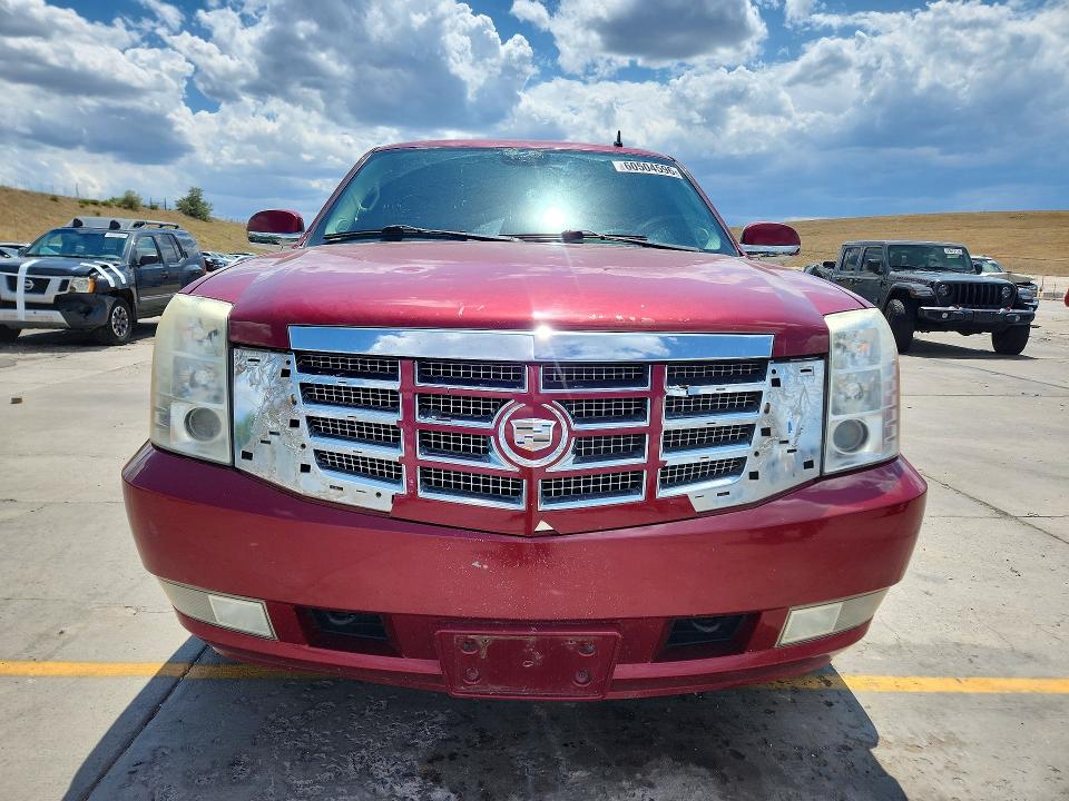 2009 Cadillac Escalade მანქანა იყიდება აუქციონზე, vin: 1GYFK13289R248488, აუქციონის ნომერი: 60504596
