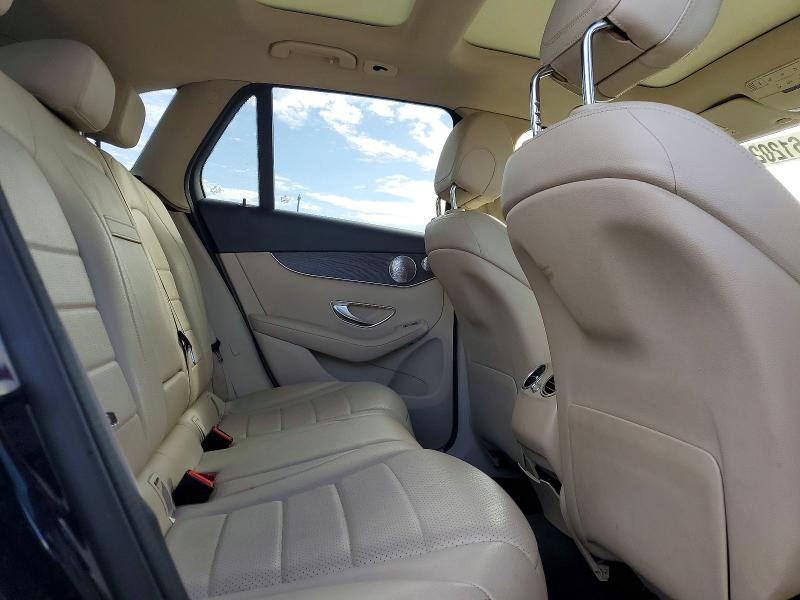 61202336 :رقم المزاد ، WDC0G5EB1KF601883 vin ، 2019 Mercedes-benz Glc مزاد بيع