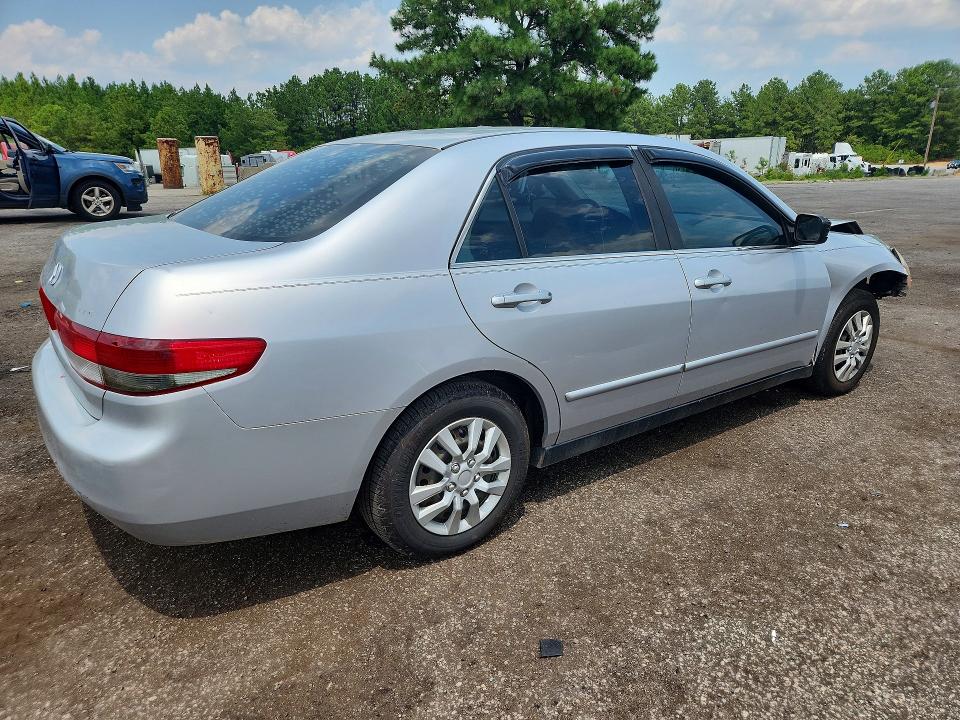 62712326 :رقم المزاد ، 1HGCM56303A110613 vin ، 2003 Honda Accord مزاد بيع