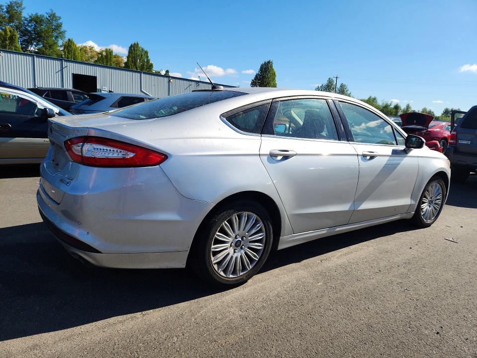 Продаж на аукціоні авто 2015 Ford Fusion, vin: 3FA6P0LU4FR226996, номер лоту: 62698566