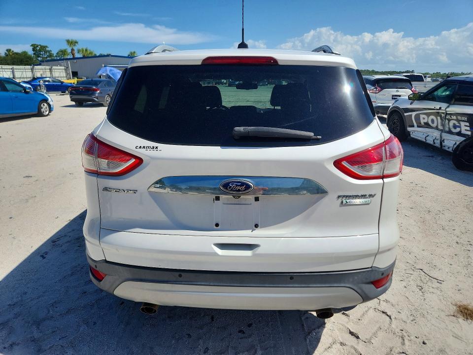 2015 Ford Escape მანქანა იყიდება აუქციონზე, vin: 1FMCU0JX7FUA66894, აუქციონის ნომერი: 62128576