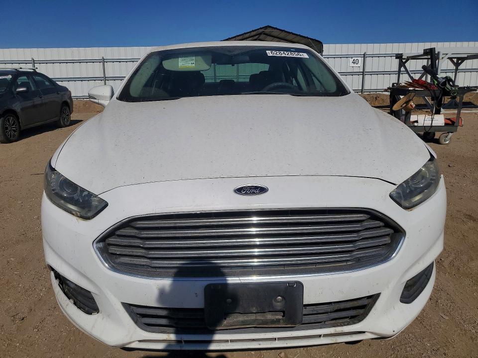 62842856 :رقم المزاد ، 3FA6P0LU6FR229687 vin ، 2015 Ford Fusion مزاد بيع