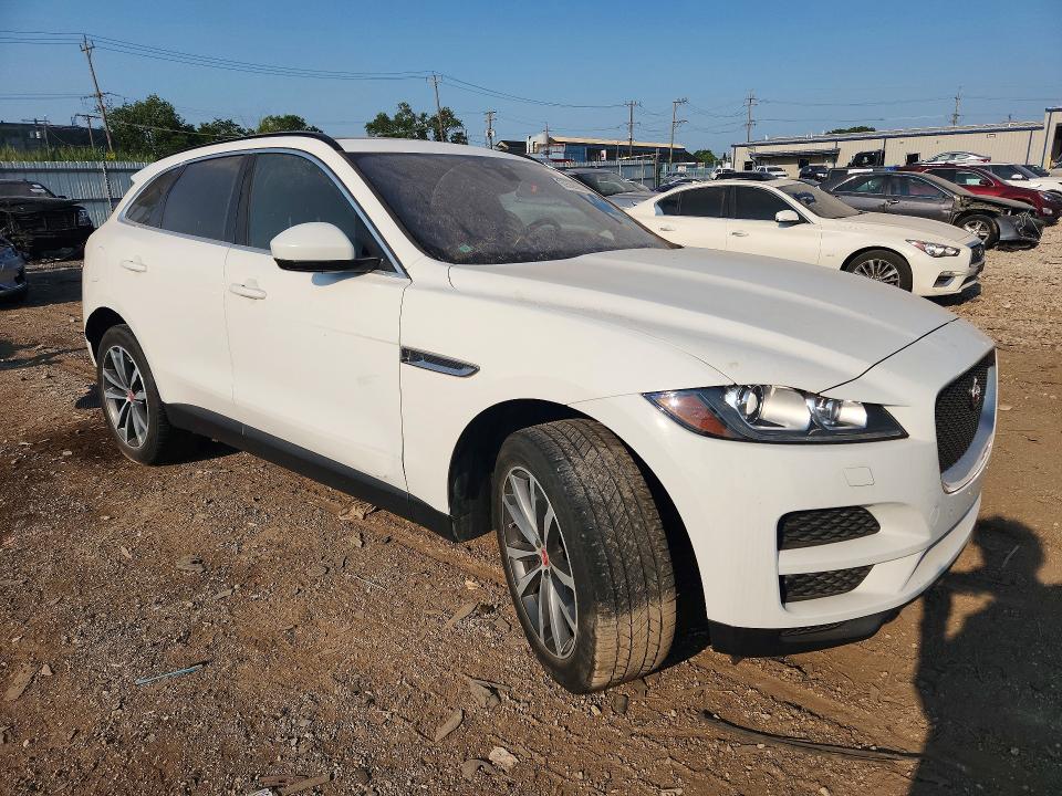 2018 Jaguar F-pace მანქანა იყიდება აუქციონზე, vin: SADCK2FN8JA260815, აუქციონის ნომერი: 60569066