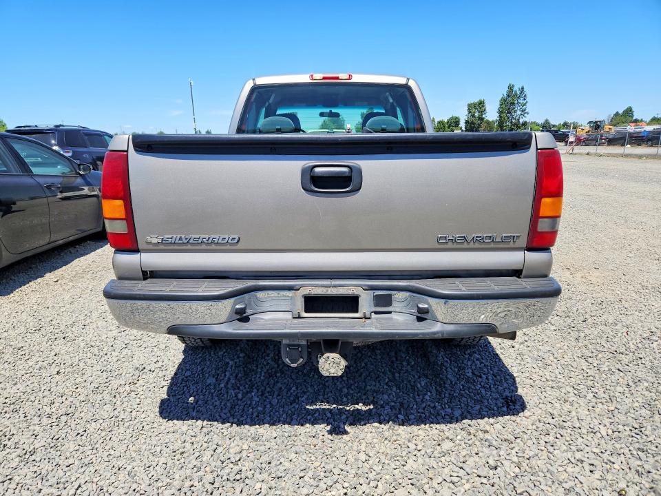 60028636 :رقم المزاد ، 2GCEK19T921401931 vin ، 2002 Chevrolet Silverado مزاد بيع