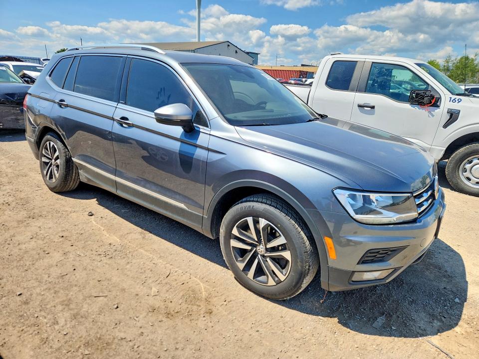 61221386 :رقم المزاد ، 3VV2B7AX1LM164495 vin ، 2020 Volkswagen Tiguan مزاد بيع