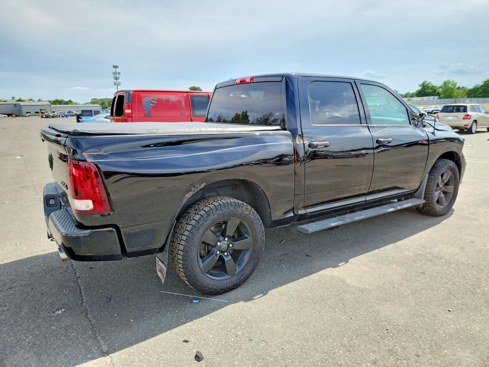 60646806 :رقم المزاد ، 1C6RR7KT5ES115631 vin ، 2014 Ram 1500 مزاد بيع