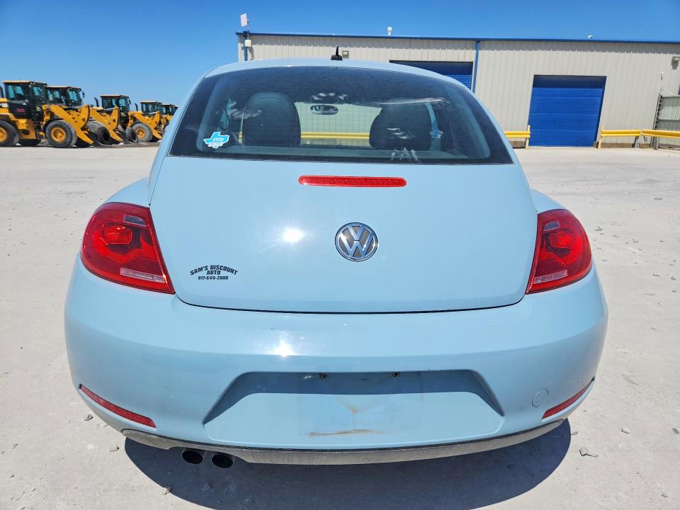 60232896 :رقم المزاد ، 3VWJX7AT3CM617179 vin ، 2012 Volkswagen Beetle مزاد بيع