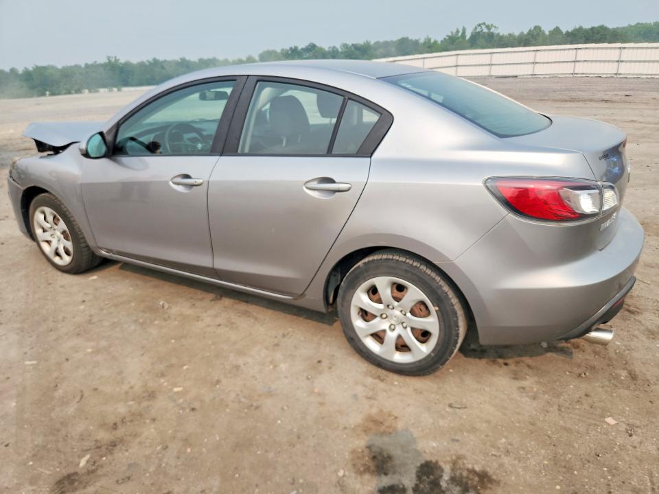 60970526 :رقم المزاد ، JM1BL1UG0B1422358 vin ، 2011 Mazda 3 4d I Spt مزاد بيع
