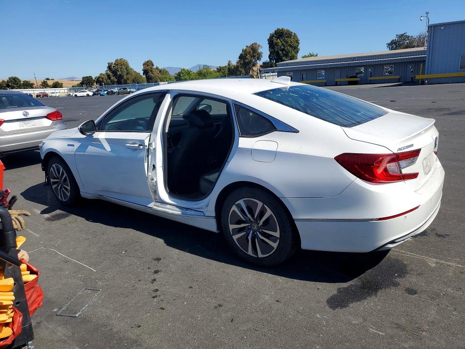 60232316 :رقم المزاد ، 1HGCV3F54NA003585 vin ، 2022 Honda Accord مزاد بيع