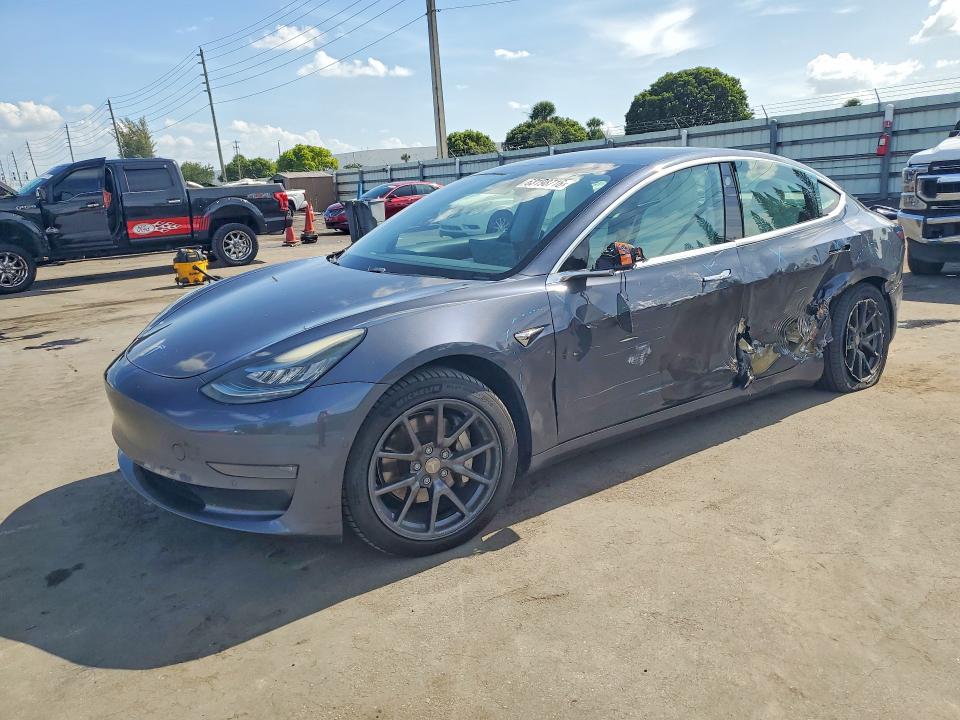Продажа на аукционе авто 2019 Tesla Model 3, vin: 5YJ3E1EB6KF494593, номер лота: 63198716