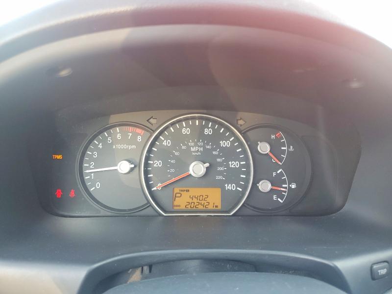 Продажа на аукционе авто 2008 Kia Rondo, vin: KNAFG526887209698, номер лота: 61389626