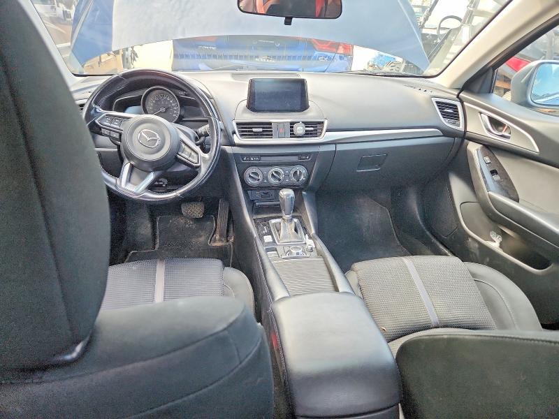 2018 Mazda 3 მანქანა იყიდება აუქციონზე, vin: JM1BN1V75J1165978, აუქციონის ნომერი: 57926556