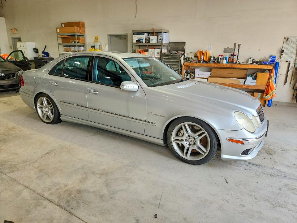 Продажа на аукционе авто 2006 Mercedes-benz E, vin: WDBUF76J26A953769, номер лота: 62221506