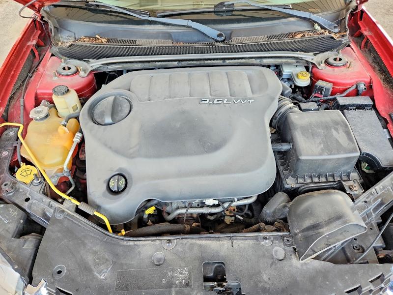 62820526 :رقم المزاد ، 1B3BD2FG2BN573888 vin ، 2011 Dodge Avenger مزاد بيع