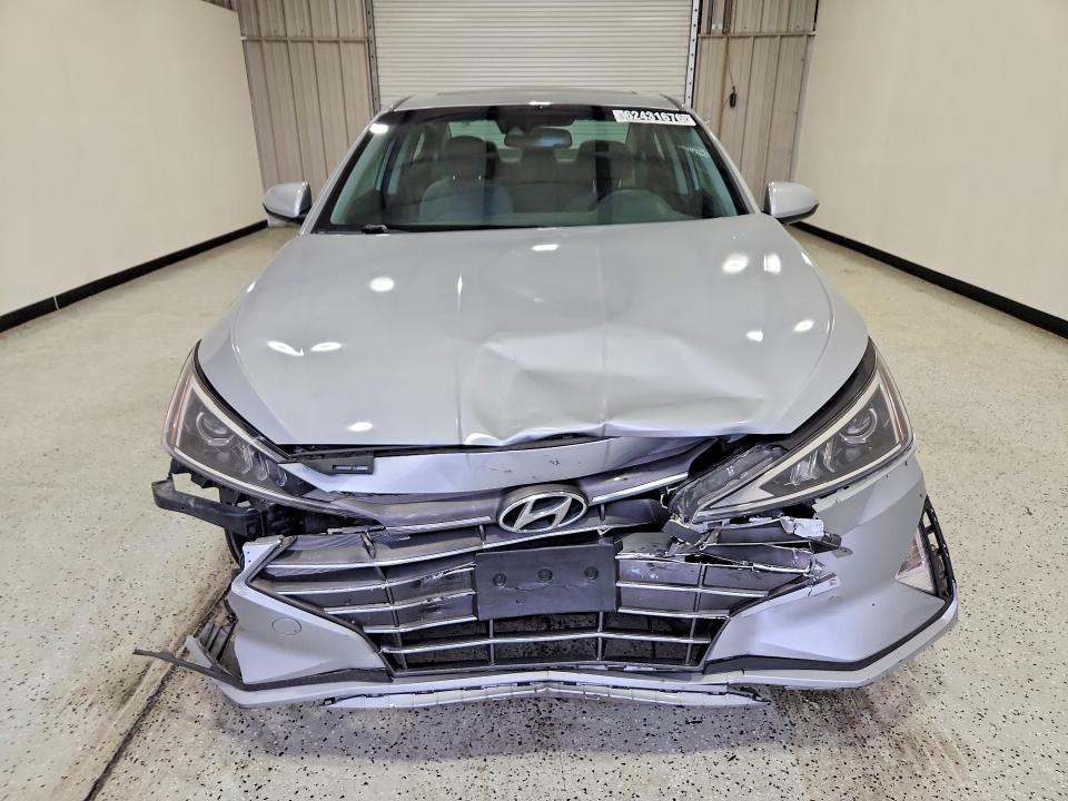 62431676 :رقم المزاد ، KMHD84LF3LU066116 vin ، 2020 Hyundai Elantra مزاد بيع