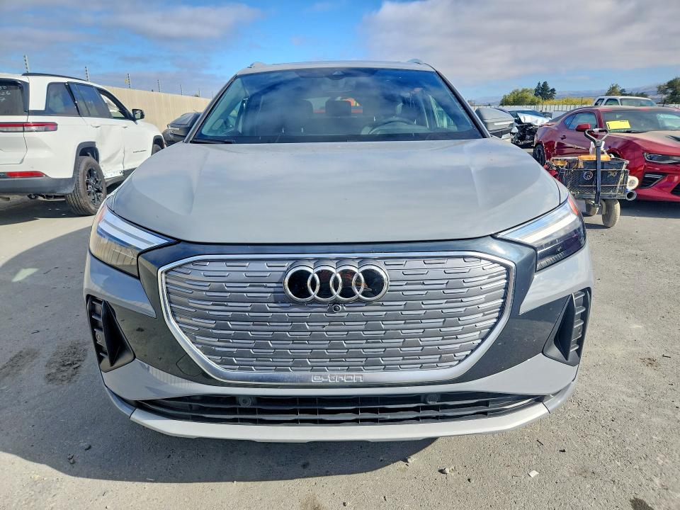 Auction sale of the 2025 Audi Q4 E-tron, vin: WA1A5BFZ5SP050260, lot number: 60461556