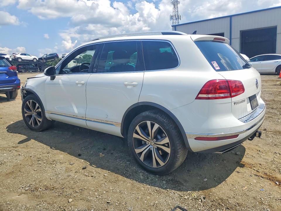 Aukcja sprzedaży 2017 Volkswagen Touareg, vin: WVGRF7BP4HD004299, numer aukcji: 62951586