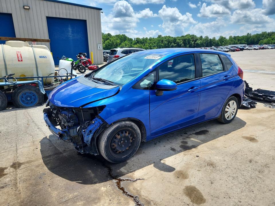 60120546 :رقم المزاد ، 3HGGK5H52FM758421 vin ، 2015 Honda Fit مزاد بيع