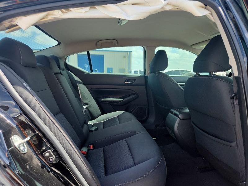 59697986 :رقم المزاد ، 1N4BL4DV7MN331797 vin ، 2021 Nissan Altima مزاد بيع