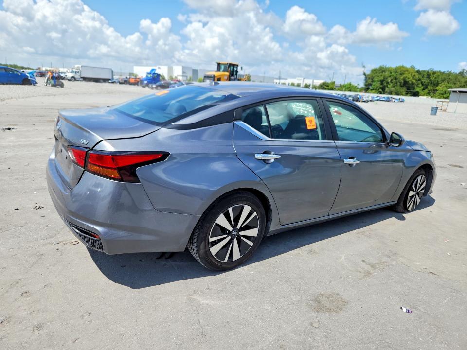Продажа на аукционе авто 2022 Nissan Altima, vin: 1N4BL4DVXNN399979, номер лота: 61053986