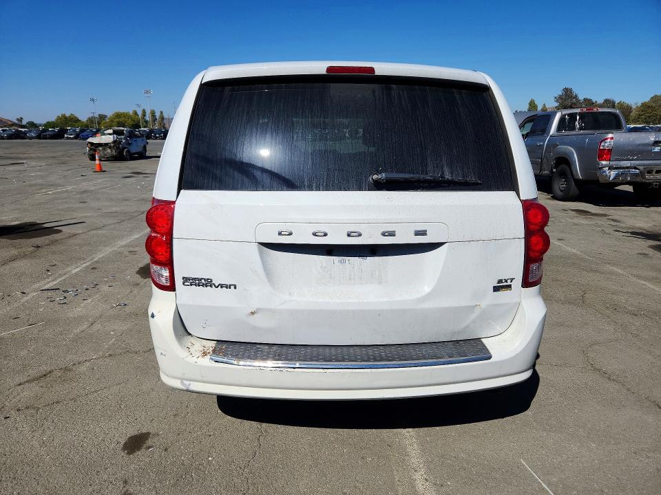 63729916 :رقم المزاد ، 2C4RDGCG6ER477946 vin ، 2014 Dodge Grand Caravan مزاد بيع