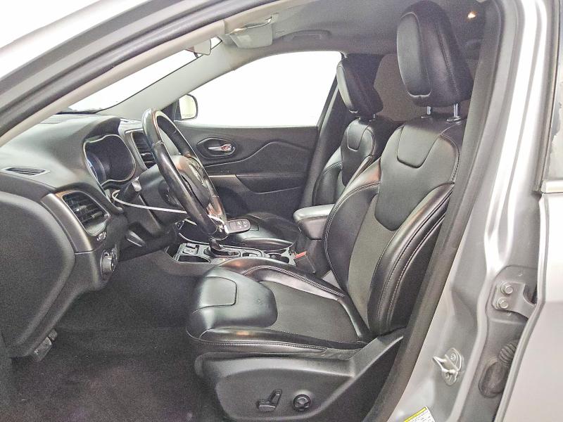 59269376 :رقم المزاد ، 1C4PJLLB3KD111275 vin ، 2019 Jeep Cherokee مزاد بيع