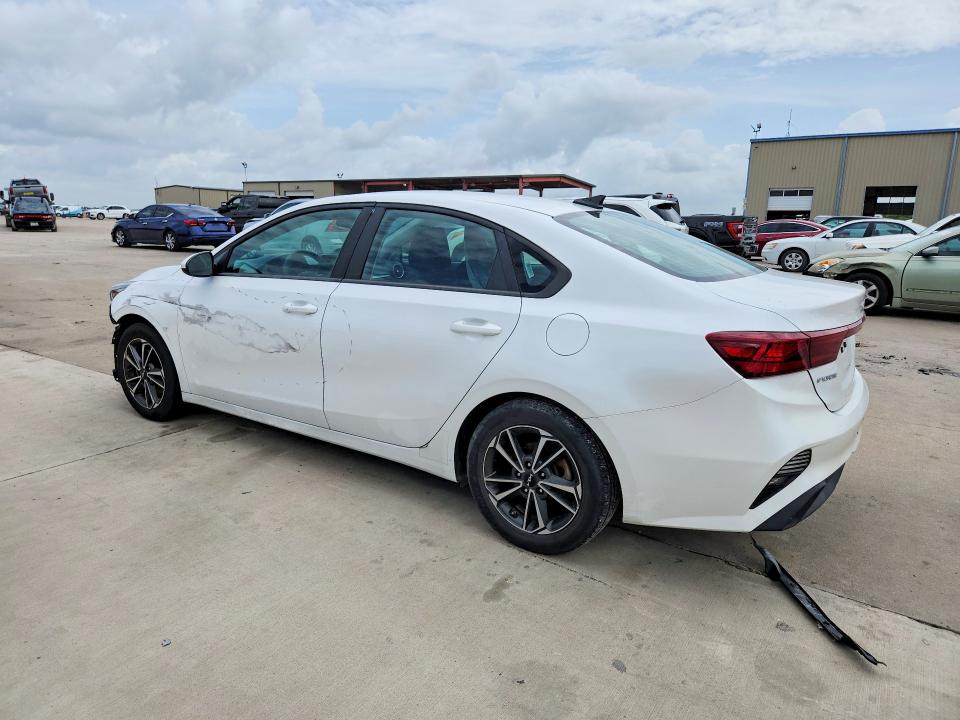 2022 Kia Forte მანქანა იყიდება აუქციონზე, vin: 3KPF24ADXNE451920, აუქციონის ნომერი: 60967766