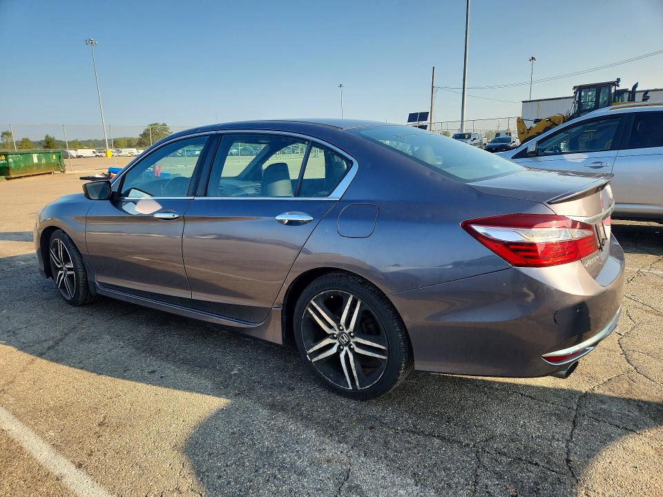 2017 Honda Accord მანქანა იყიდება აუქციონზე, vin: 1HGCR2F17HA007646, აუქციონის ნომერი: 62954516