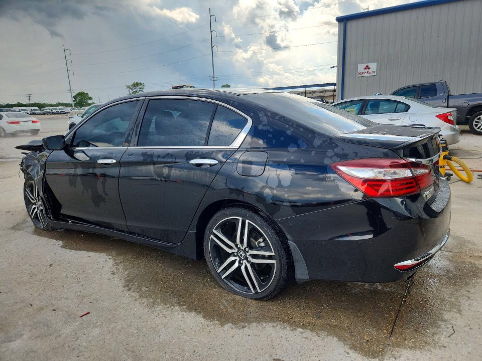 Продаж на аукціоні авто 2017 Honda Accord, vin: 1HGCR2F1XHA186734, номер лоту: 59381136