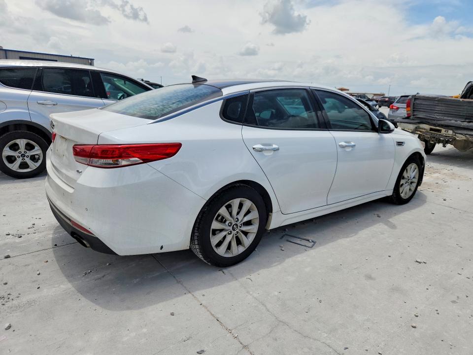 Aukcja sprzedaży 2017 Kia Optima, vin: 5XXGU4L30HG124070, numer aukcji: 60069676