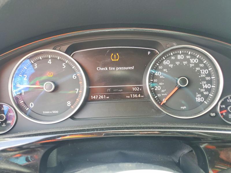 61584576 :رقم المزاد ، WVGFF9BP5BD002471 vin ، 2011 Volkswagen Touareg مزاد بيع