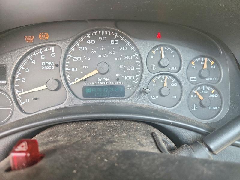 2002 Chevrolet Tahoe მანქანა იყიდება აუქციონზე, vin: 1GNEK13Z52R235578, აუქციონის ნომერი: 60121836