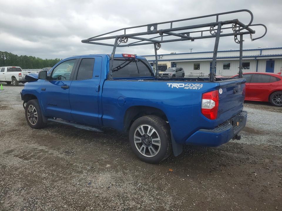 60658686 :رقم المزاد ، 5TFUY5F1XJX754331 vin ، 2018 Toyota Tundra مزاد بيع