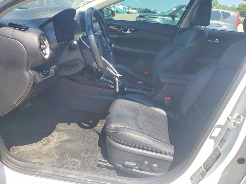 61003836 :رقم المزاد ، 3KPF54AD4ME388366 vin ، 2021 Kia Forte مزاد بيع