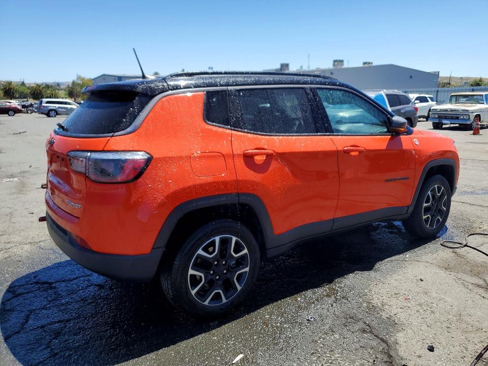 2021 Jeep Compass მანქანა იყიდება აუქციონზე, vin: 3C4NJDDB7MT529203, აუქციონის ნომერი: 60805246