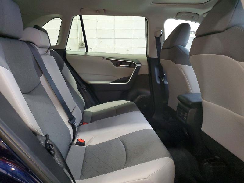 Aukcja sprzedaży 2021 Toyota Rav4, vin: 2T3P1RFV2MW153726, numer aukcji: 61721836