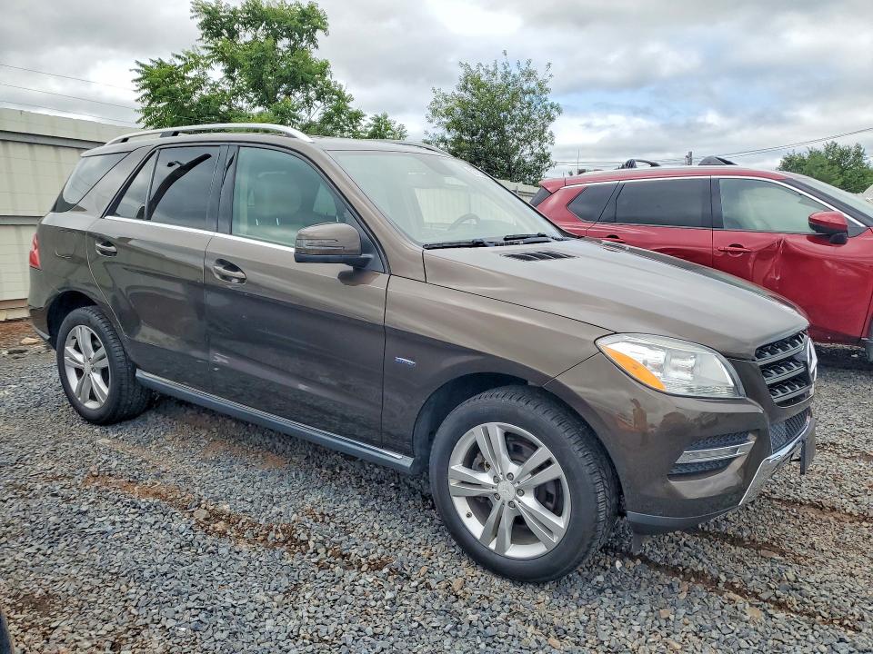 2012 Mercedes-benz Ml მანქანა იყიდება აუქციონზე, vin: 4JGDA5HB2CA024991, აუქციონის ნომერი: 62720286