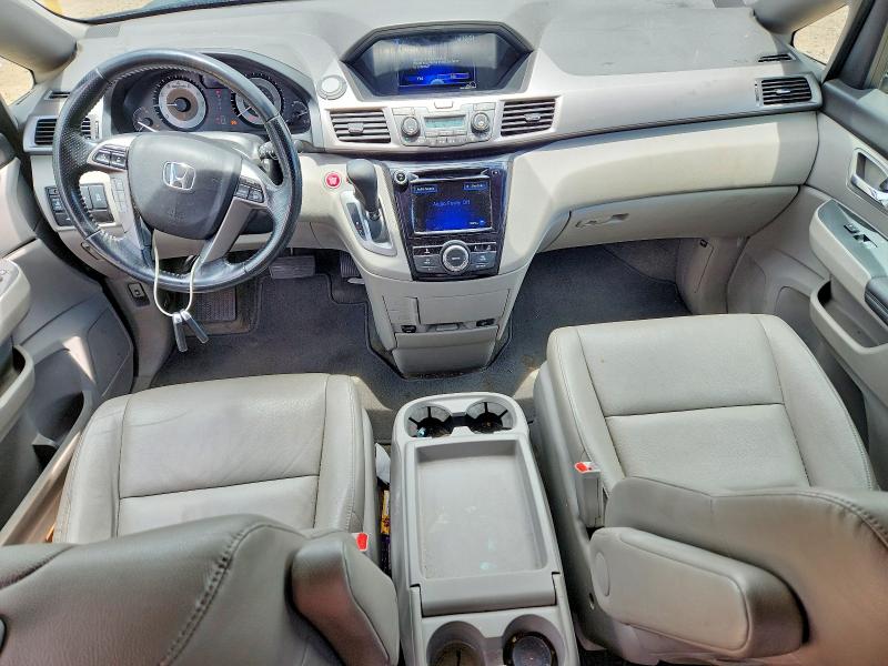 60699926 :رقم المزاد ، 5FNRL5H65FB127566 vin ، 2015 Honda Odyssey مزاد بيع
