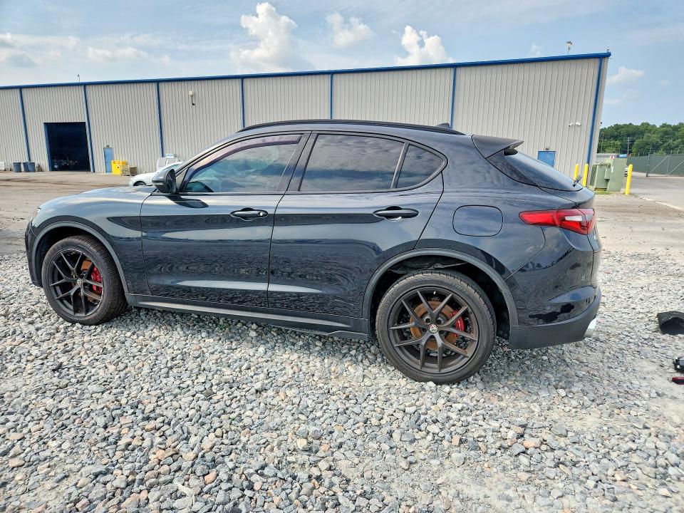 2018 Alfa Romeo Stelvio მანქანა იყიდება აუქციონზე, vin: ZASFAKNN4J7C00385, აუქციონის ნომერი: 62546456