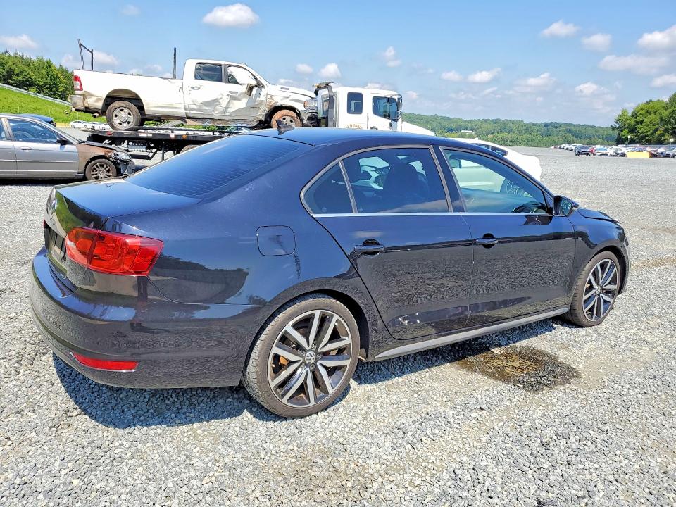 60197356 :رقم المزاد ، 3VW4A7AJ7DM264217 vin ، 2013 Volkswagen Jetta مزاد بيع
