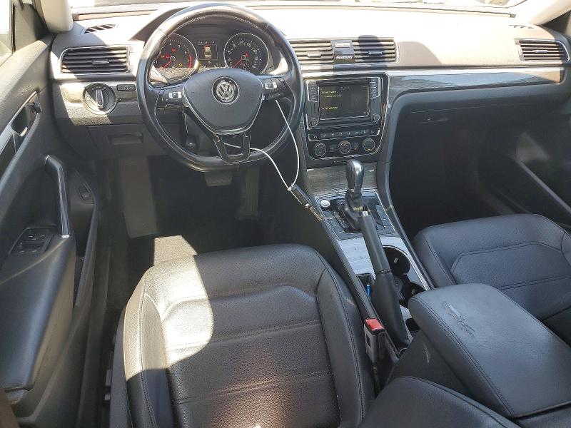 62338956 :رقم المزاد ، 1VWBA7A35JC028509 vin ، 2018 Volkswagen Passat مزاد بيع