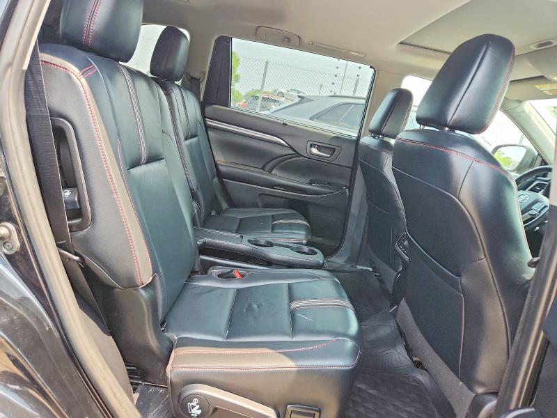 2019 Toyota Highlander მანქანა იყიდება აუქციონზე, vin: 5TDJZRFH5KS563380, აუქციონის ნომერი: 62954596